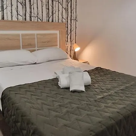 Lejlighed Modern, Urban, Plaza Toros 10 Mns